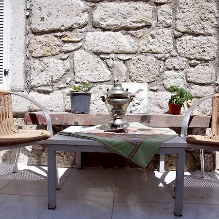 Avlulu Konak Hotel Alacati
